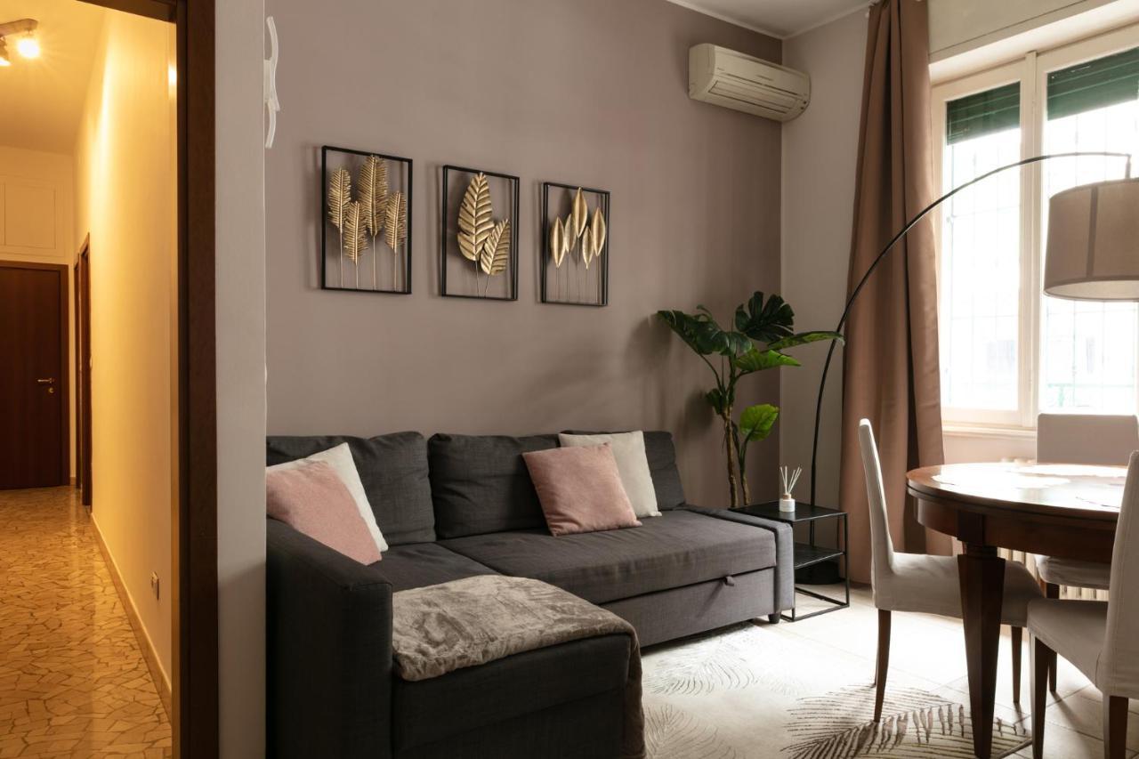 Dehomes - Citylife & Sempione Exclusive Suite มิลาน ภายนอก รูปภาพ