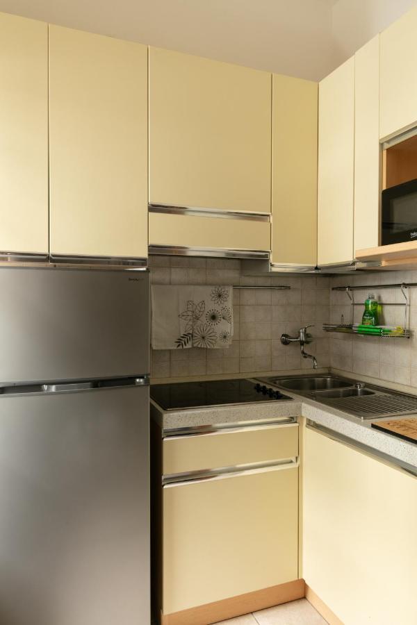 Dehomes - Citylife & Sempione Exclusive Suite มิลาน ภายนอก รูปภาพ